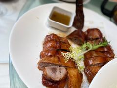 -老船夫婚宴婚庆会馆(延吉路店)