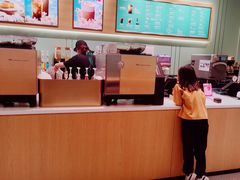-星巴克(西藏路店)