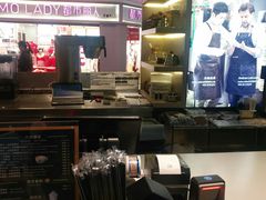 -luckincoffee瑞幸咖啡(香港名店街店)
