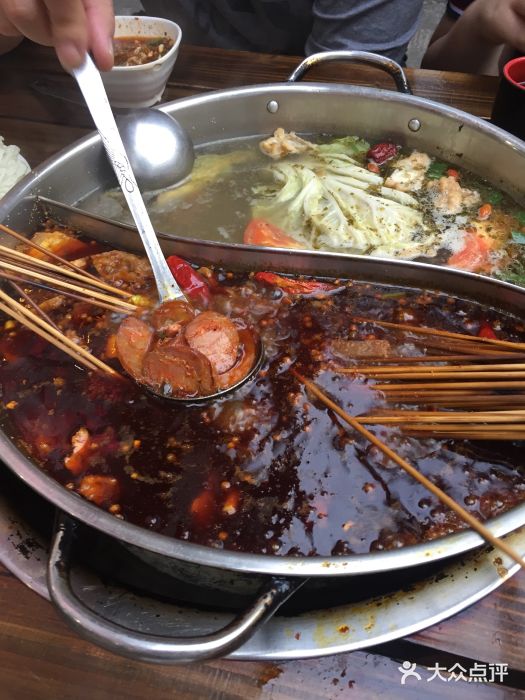 上上签牛华麻辣烫麻辣烫图片