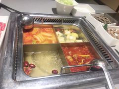 -海底捞火锅(凯德广场店)