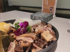 高山腊猪脚-八珍玉食鸡煲·打边炉(印象城店)