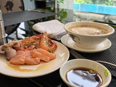 -圣丰索菲特·2 On 988 Café 自助餐厅
