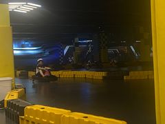 -极限PLAY运动娱乐新世界·团建派对潮玩休闲馆·室内蹦极高空游乐园