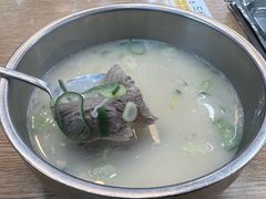 牛肉雪浓汤-神仙雪浓汤(明洞店)