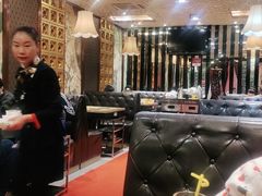 大堂-清真军邺·金富苑肥牛(石坡街旗舰店)