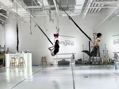 -Jumphai室内蹦极运动