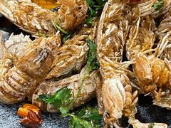 -老东镇啤酒屋海鲜加工·蒸汽海鲜·海鲜烧烤(台东店)