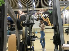 -琪航健身工作室(徐汇光大店)