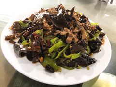 -易老九江湖菜(北滨一路店)