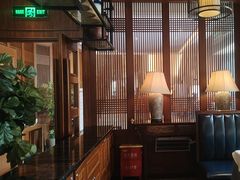 -八府香鸭·啫啫煲(华山路店)