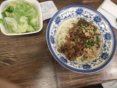 -碗里捞川渝特色面(沙河玖耀里店)