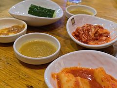 -喇喇排骨火锅·传统韩式脊骨汤(望京西园总店)