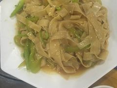 -故乡家韩国料理(丹东街店)