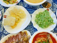 -瑞丰园庭院餐厅·白族传统家常菜