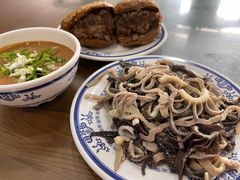 -老爆肚满五香烧牛羊肉