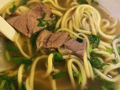 -嘻小北·兰州清汤牛肉面(太平洋森活天地店)