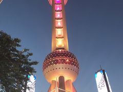 -陆家嘴空中步行连廊