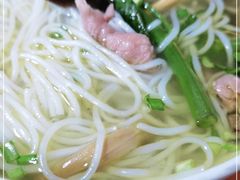 -越洋肖氏老米线(杨家坪店)