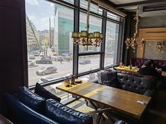 靠窗位-LYFATTI 莱芙缇(赣水路店)