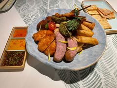-蕉叶·泰国歌舞风情(世贸店)