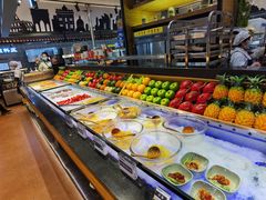 自助取餐区-盛江山自助料理(太原街万达店)