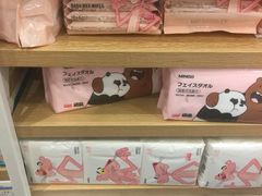 -名创优品(海珠乐峰广场店)