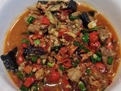 臭豆腐烧仔鸭-笨罗卜浏阳菜馆(龙华鹏润达店)