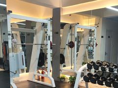 -GYMPLUS私教健身会馆(大悦城店)