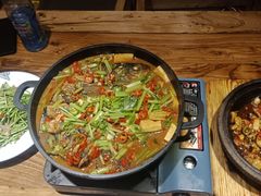 -鄱阳湖·江西小炒·瓦罐煨汤(五道口店)