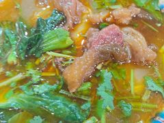 -金杨拉面王小吃面馆·牛三宝面·红烧牛肉粉