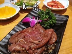 -唯成•韩国炭火烤肉 유성고기