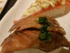 烧三文鱼鱼皮寿司-元气寿司(东方宝泰店)