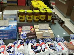 -上海市长春食品商店(淮海中路店)