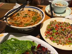 -缘生态云南菜·野生菌庭院餐厅(华侨城店)