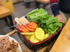 -菌海森林·非遗野生菌火锅(西山区滇池路摩根道店)