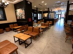 -星巴克臻选(威海威高广场店)