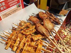 -华府九号海鲜烧烤大排档(龙域店)