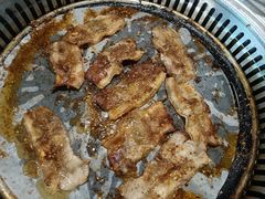 -金滏山烤肉·海鲜·火锅自助餐厅(襄阳万达店)