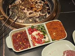-梨花甄选自助烤肉(小寨原力场店)