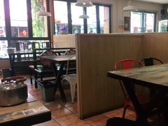 大堂-嘎嘎鸭下巴·爆辣干锅(明教寺店)