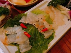 巴沙鱼-佬土鹅肠火锅(解放路店)