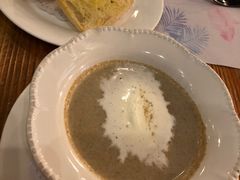 黑松露奶油蘑菇汤-Kitchen·Y洋厨房西餐厅(王府壹号店)