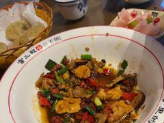 -富正毅三下锅·湘西韵味(天门山索道店)