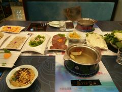-名都晓荷塘主题火锅(海城街店)