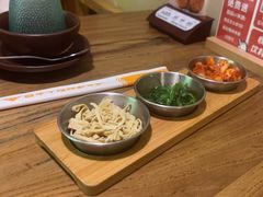 -恩你小木屋·韩式料理(假日广场店)