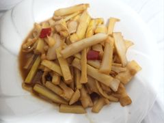 -天乐农家鱼头王(天目湖店)