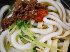 -丽虹云南过桥米线(兴工街店)