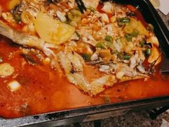 -里岛烤鱼(东港凯虹广场店)