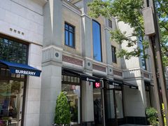 -lululemon(比斯特购物村店)